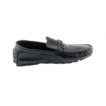 Mocassim de Couro na Cor Preto Clean e Detalhe Com Metais nas Laterais e Uma Trama de Couro Mocassim de Couro na Cor Preto Clean e Detalhe Com Metais nas Laterais e Uma Trama de Couro