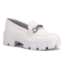 Mocassim Ec Shoes Sola Tratorada Detalhe de Corrente Costura Aparente