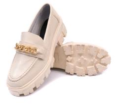 Mocassim Em Material Sintético Off White - Feminino