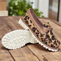Mocassim Feminino 100% Couro De Oncinha Sola Tratorada Confortável e Moderno Mocassim Feminino 100% Couro De Oncinha Sola Tratorada Confortável e Moderno