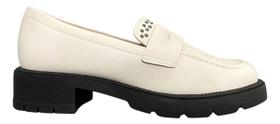 Mocassim Feminino Loafer Tachas Tratorado Clássico Offline