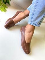 Mocassim Feminino Marrom Couro Legítimo Confort Sapatilha Bico Quadrado Marca Nilza Camargos Mocassim Feminino Marrom Couro Legítimo Confort Sapatilha Bico Quadrado Marca Nilza Camargos
