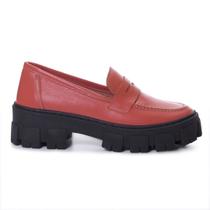 Mocassim Feminino Sola Alta Tratorada Couro Sapato Bico Redondo Confortável Estiloso Moda Fashion