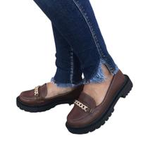 Mocassim Feminino Tratorado Com Corrente Mocassim Feminino Tratorado Com Corrente
