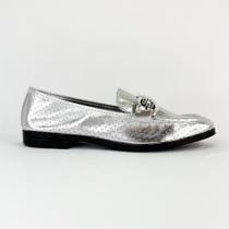 Mocassim prata em couro com detalhe cromado 1234