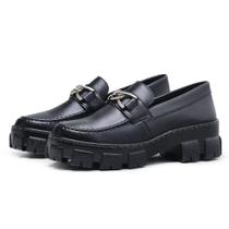 Mocassim Tratorado Feminino Corrente Metal Estilo Blogueira Casual Calce Facil Palmilha EVA Mocassim Tratorado Feminino Corrente Metal Estilo Blogueira Casual Calce Facil Palmilha EVA