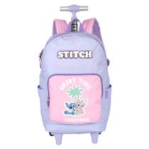 Mochila com Rodinhas e Alças Stitch e Angel Roxo MC50092SC UP4YOU Lançamento 2026 Mochila com Rodinhas e Alças Stitch e Angel Roxo MC50092SC UP4YOU Lançamento 2026