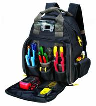 Mochila Custom Leathercraft L255 Tech Gear com 53 bolsos Mochila Custom Leathercraft L255 Tech Gear com 53 bolsos