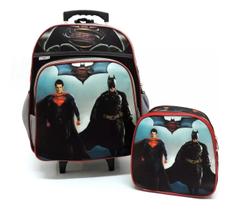 Mochila Escolar Batman Vs Superman Rodinhas G + Lancheira F4 Mochila Escolar Batman Vs Superman Rodinhas G + Lancheira F4