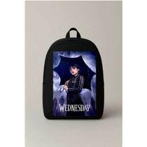 Mochila Escolar Estampada Wandinha Bolsa Ideal Para Passeios e Viagens Bolsa Basica Moda Jovem Fami