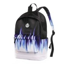Mochila Estudantil Moderna - Design Tingido em Spray