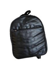 Mochila Feminina, Pequena, Com Bolso Na Frente Em Sintético