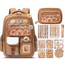 Mochila Fimibuke Capivara com Kit Escolar de 30 Peças