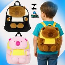 Mochila Infantil Capivara de Pelúcia
