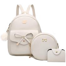 Mochila Infantil IHAYNER com Laço - Couro Sintético Bege Mochila Infantil IHAYNER com Laço - Couro Sintético Bege