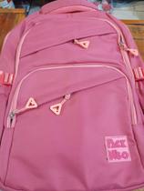 Mochila juvenil com bolso inteiro de boa qualidade