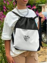 Mochila Saco Nylon HEART Academia Esportiva Gym Bag Fitness Unissex Cordão Preto Sack Outline Nylon Resistente Sacochila