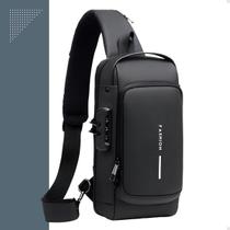 Mochila Shoulder Bag Impermeável com Cadeado e USB Bolsa Transversal Tiracolo à Prova dÁgua Mochila Shoulder Bag Impermeável com Cadeado e USB Bolsa Transversal Tiracolo à Prova dÁgua