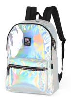 Mochila up4you larissa manoela holográfica prata lançamento 2025 Mochila up4you larissa manoela holográfica prata lançamento 2025