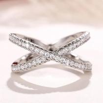 Moda Feminina Anéis De Dedo Cruzado 3 Cores De Metal Zircônia Cúbica Pavimentada Joias Simples E