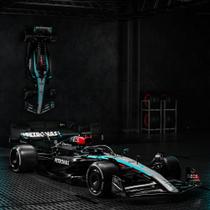 Modelo 1.2 Carro de Corrida MCD W15 2024 Hamilton Artesanal Fibra de Vidro e Polietileno Decorativo F1 Preto e Prata G53 Gran Belo Modelo 1.2 Carro de Corrida MCD W15 2024 Hamilton Artesanal Fibra de Vidro e Polietileno Decorativo F1 Preto e Prata G53 Gran Belo