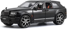 Modelo de carro em liga fundida sob pressão Rolls-Royce Cullinan em escala 1:20