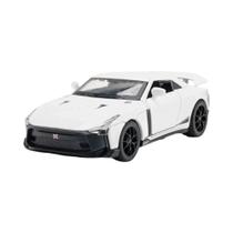 Modelo De Carro Em Metal Nissan GT-R50 1:32 Com Som E Luz Super Esportivo Para Presentes De Meninos Modelo De Carro Em Metal Nissan GT-R50 1:32 Com Som E Luz Super Esportivo Para Presentes De Meninos