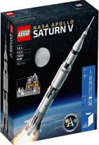 Modelo de foguete LEGO NASA Apollo Saturn V com astronautas