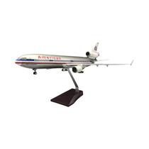 Modelo De Resina MD-11 Americano De 47cm Com Luzes E Base De Madeira, Brinquedo Colecionável De