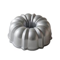 Molde Bundt Original Nordic Ware de aluminio fundido plateado para 12 tazas Molde Bundt Original Nordic Ware de aluminio fundido plateado para 12 tazas
