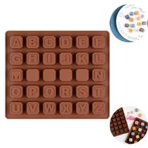 Molde de Silicone Alfabeto Quadrado Marrom Letras Bala Gummy Bear Gelo