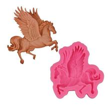 Molde De Silicone Cavalo Pegasus Confeitaria E Biscuit