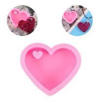 Molde de Silicone para Pingentes em Resina Epoxi Formato Coração Unidade
