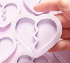 Molde de Silicone para Resina Coração Dividido - 2 cavidades (5 cm)