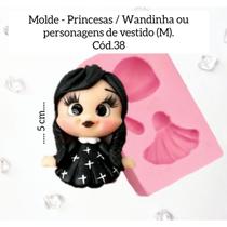 molde silicone princesas em Promoção no Magazine Luiza