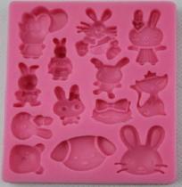 Molde de Silicone Rostinhos de Coelhos Páscoa P22 Molds Planet Rizzo Confeitaria Molde de Silicone Rostinhos de Coelhos Páscoa P22 Molds Planet Rizzo Confeitaria