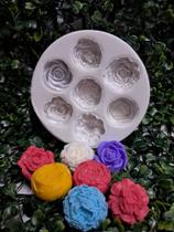 Molde/forma de silicone mini flores 7 cav.