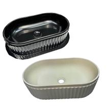 Molde Retangular Dentado com Borda Lisa - 47x28,5x12 cm Molde Retangular Dentado com Borda Lisa - 47x28,5x12 cm