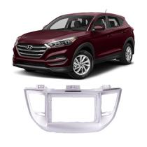 Moldura 2 Din 9 Polegadas Prata Hyundai Tucson 2015 a 2017 EPX9HY002 - Expex Moldura 2 Din 9 Polegadas Prata Hyundai Tucson 2015 a 2017 EPX9HY002 - Expex