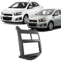 Moldura 2 Din Sonic Hatch Sedan 2012 à 2015 Cinza Grafite Painel Central Multimidia 6.2 e 7 Polegada