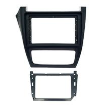 Moldura 9" Flutuante VW Fox, Spacefox, Spacecross, Crosfoss G3 - Preta - 5862 Moldura 9" Flutuante VW Fox, Spacefox, Spacecross, Crosfoss G3 - Preta - 5862