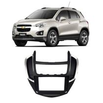 Moldura 9' para Chevrolet Tracker 2014 até 2016 Preta Expex EPX9GM003 Moldura 9' para Chevrolet Tracker 2014 até 2016 Preta Expex EPX9GM003