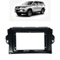 Moldura 9 polegadas toyota sw4 2016 a 2021 black piano