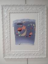 Moldura clássica branca com vidro e fundo Moldura clássica branca com vidro e fundo