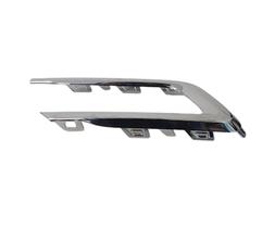 Moldura Cromada Farol Milha Neblina Fiat Toro - 100257441 Moldura Cromada Farol Milha Neblina Fiat Toro - 100257441