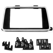 Moldura do Painel 9 Polegadas Nissan Versa 2021 2022 Black Piano Com Friso Prata Moldura do Painel 9 Polegadas Nissan Versa 2021 2022 Black Piano Com Friso Prata