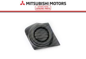 Moldura farol milha Sem furo L200 Triton Sport 17-22 Moldura farol milha Sem furo L200 Triton Sport 17-22