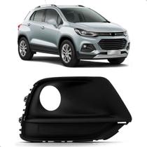 Moldura Farol Milha Tracker 2017 A 2020 Com Furo S/ Friso