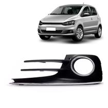 Moldura milha fox 2015 a 2017 c/furo friso cromado Moldura milha fox 2015 a 2017 c/furo friso cromado