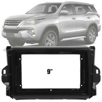 Moldura painel multimidia 9 pol toyota sw4 2016 em diante